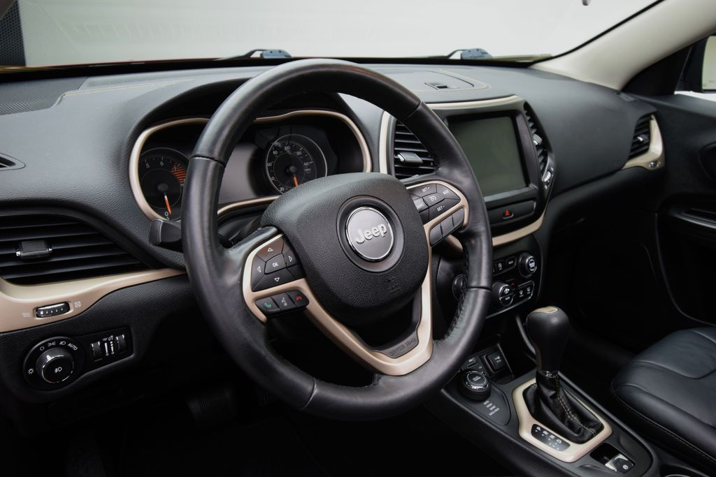 used 2016 Jeep Cherokee car, priced at $8,500