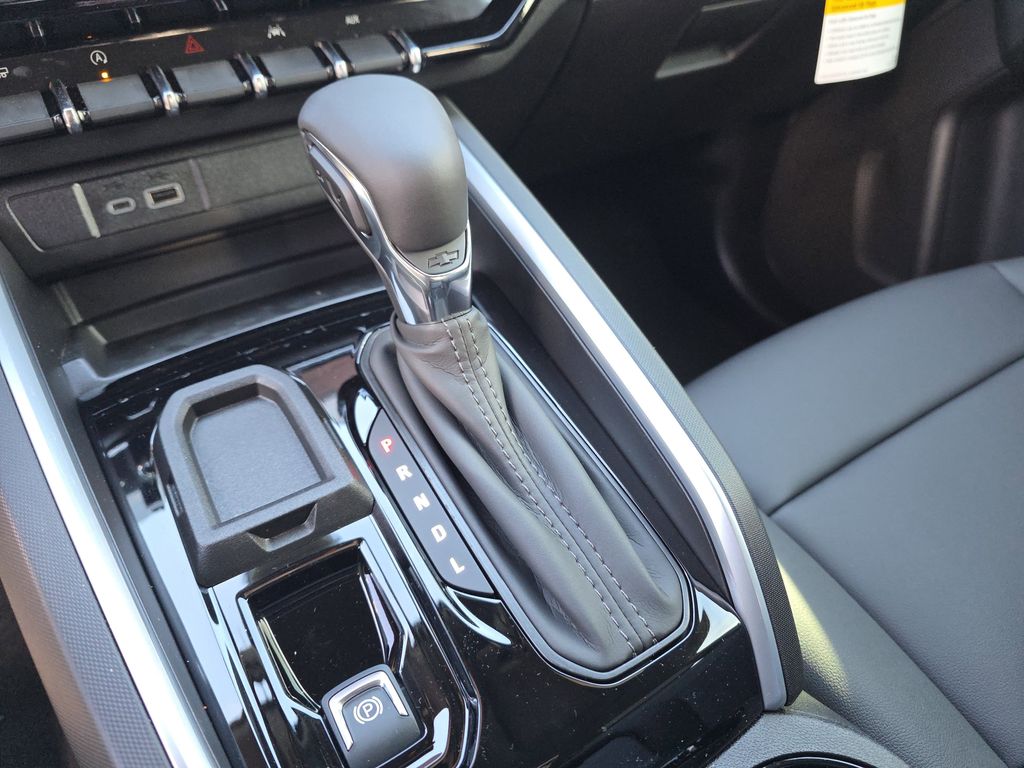 new 2026 Chevrolet Colorado car, priced at $34,500