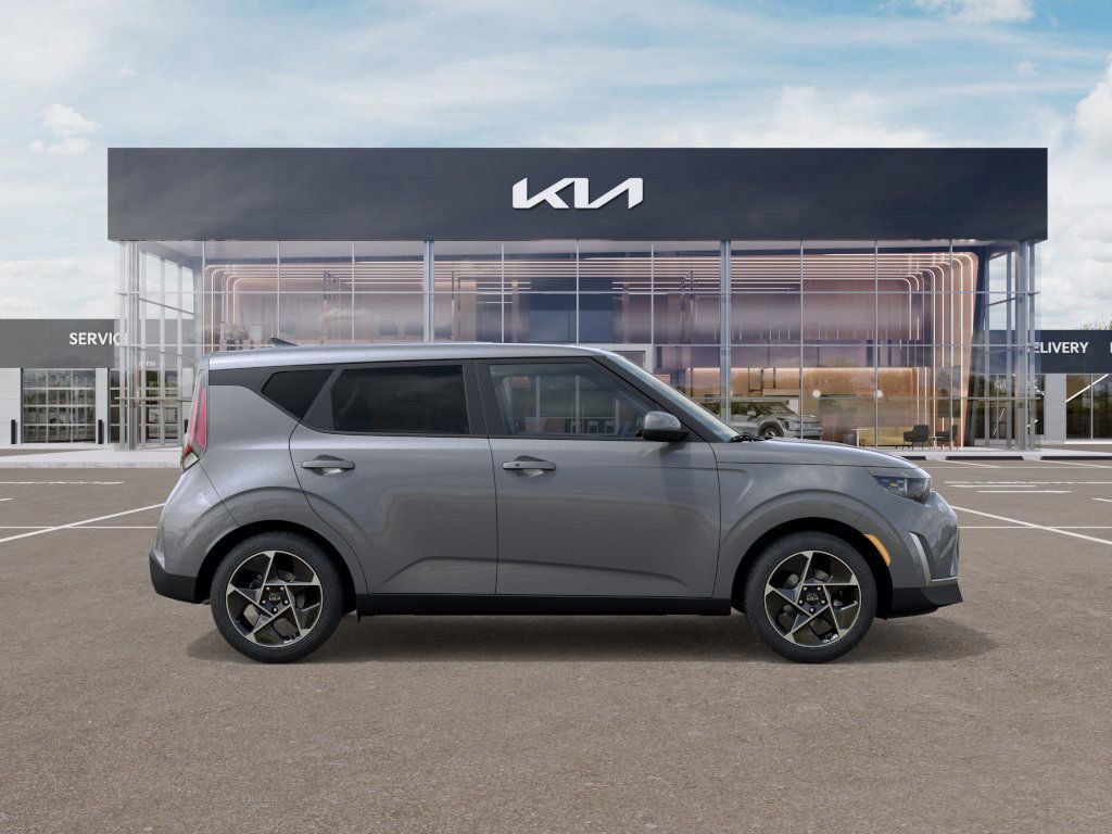 new 2025 Kia Soul car, priced at $25,560