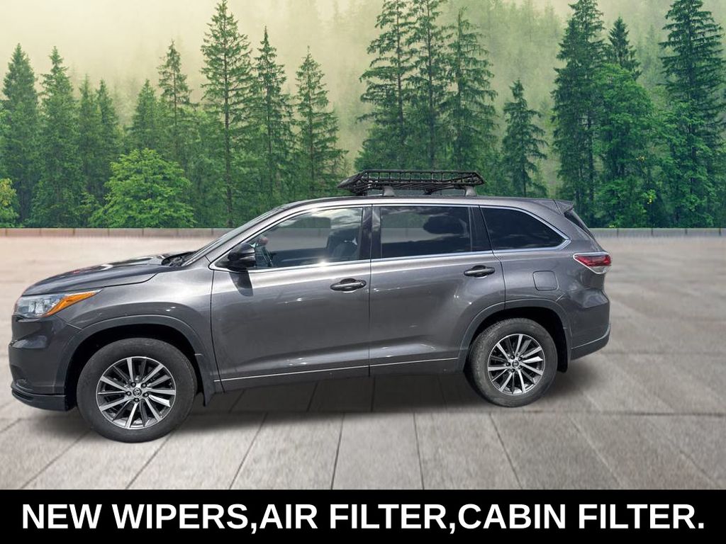 used 2016 Toyota Highlander car, priced at $20,800