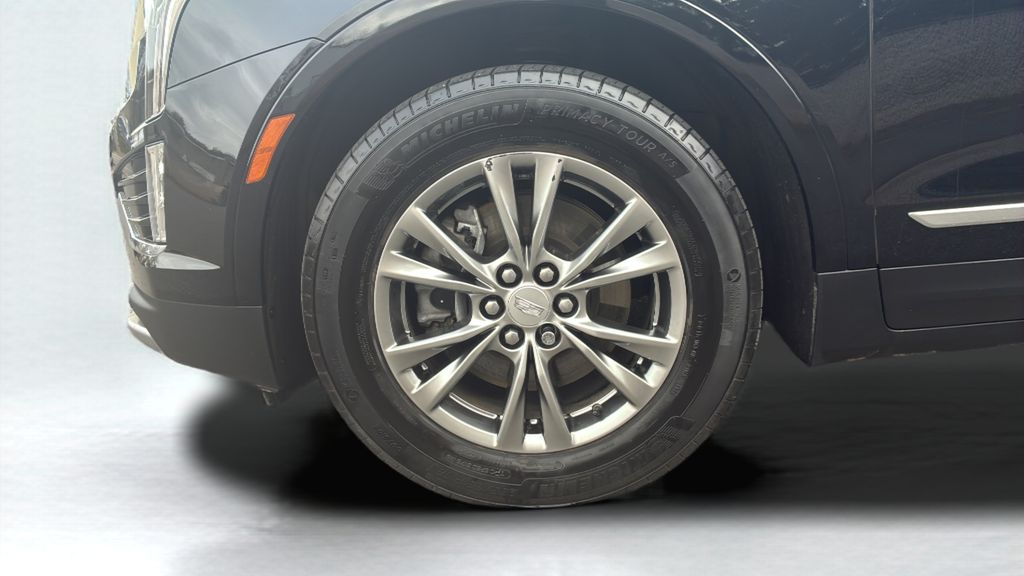 used 2023 Cadillac XT5 car, priced at $31,000