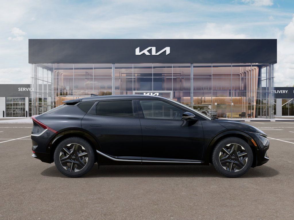 new 2025 Kia EV6 car, priced at $49,410