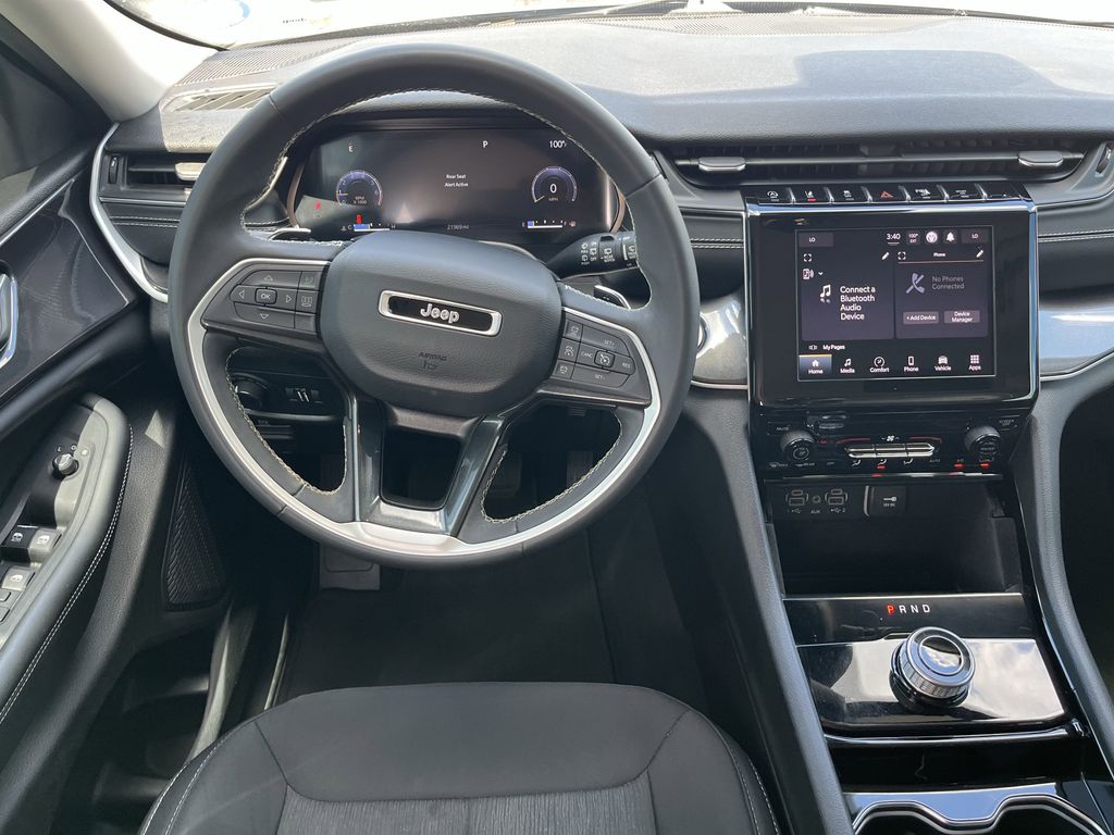 used 2023 Jeep Grand Cherokee L car, priced at $28,795