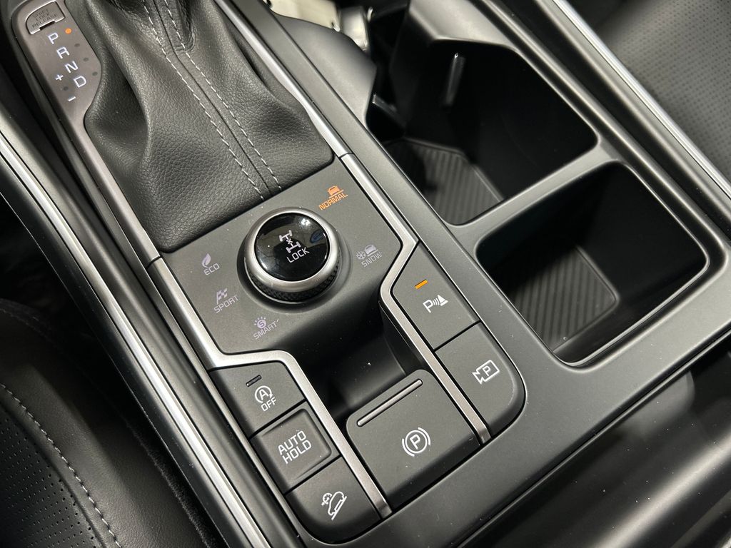new 2025 Kia Sorento car, priced at $36,259