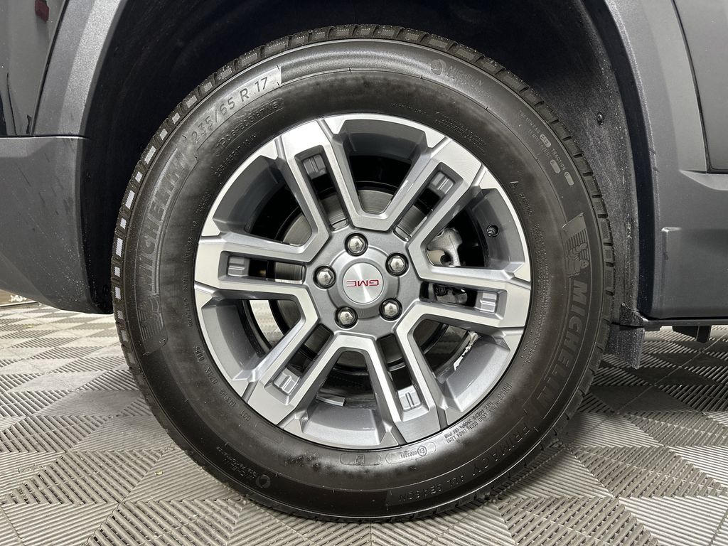 new 2025 GMC Terrain car, priced at $28,890