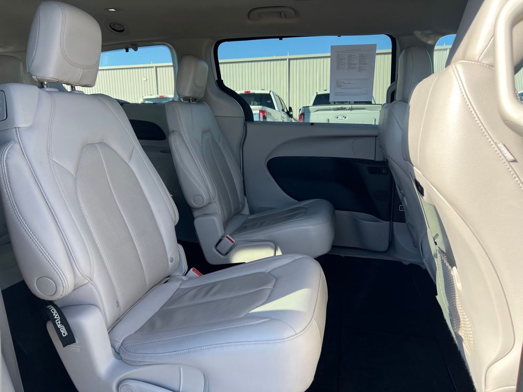 used 2021 Chrysler Pacifica car, priced at $21,000