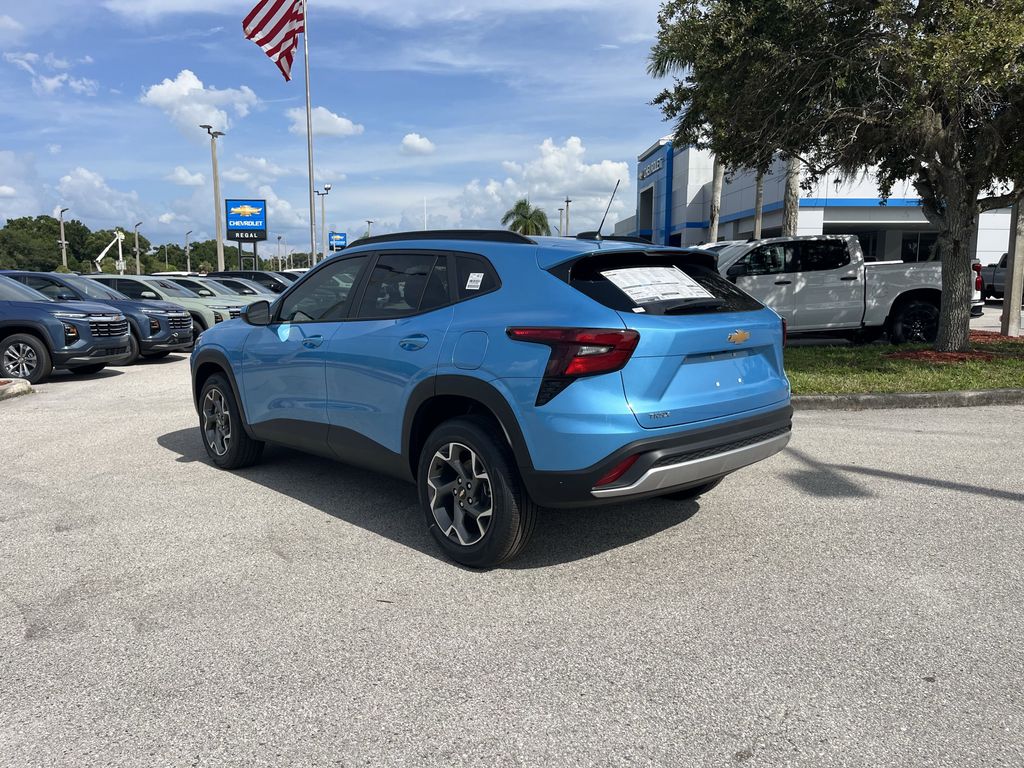 new 2025 Chevrolet Trax car, priced at $23,241