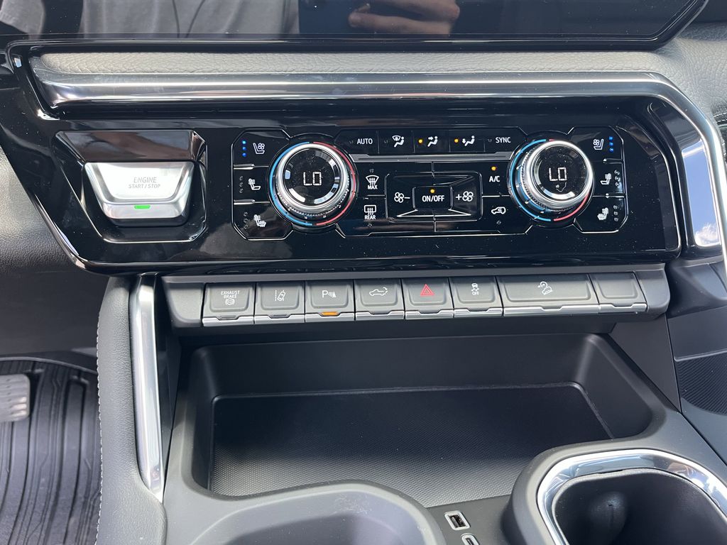 new 2025 GMC Sierra 2500HD car, priced at $88,760