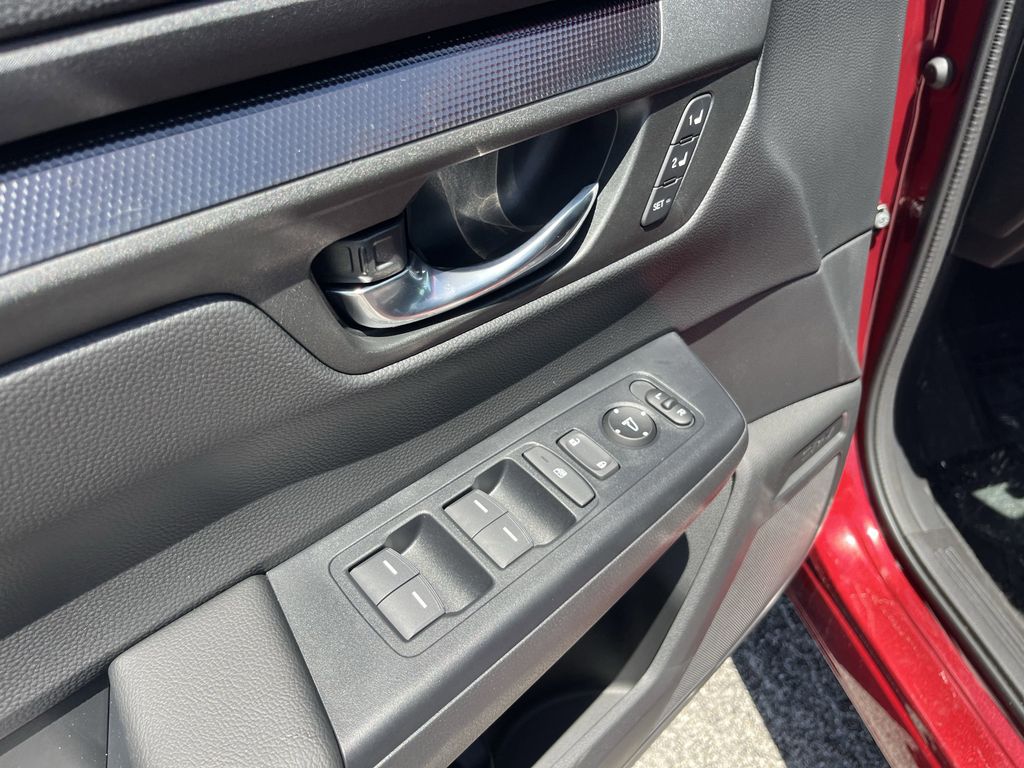 new 2026 Honda CR-V Hybrid car, priced at $38,813
