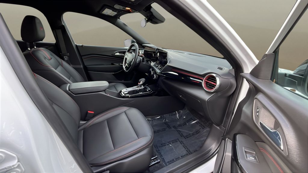 used 2024 Chevrolet Trax car, priced at $22,000