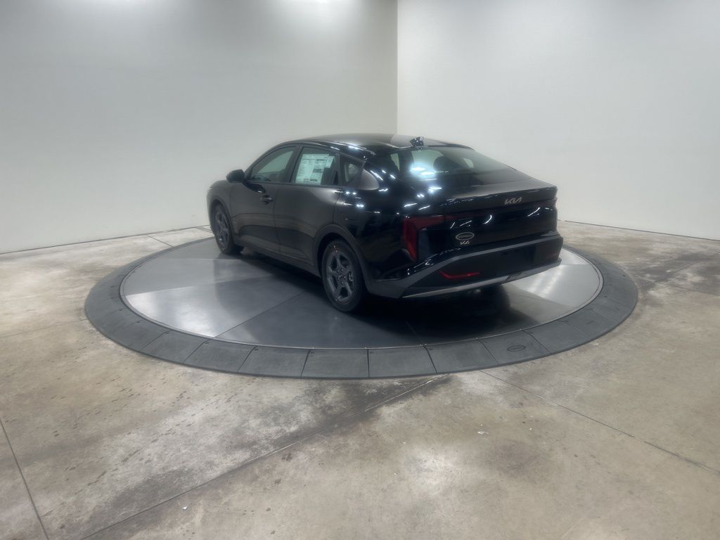 new 2025 Kia K4 car, priced at $23,005