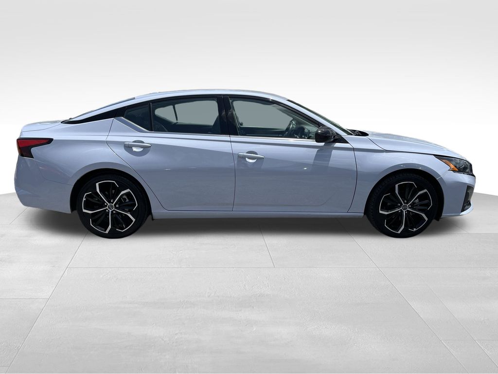 used 2023 Nissan Altima car, priced at $20,985
