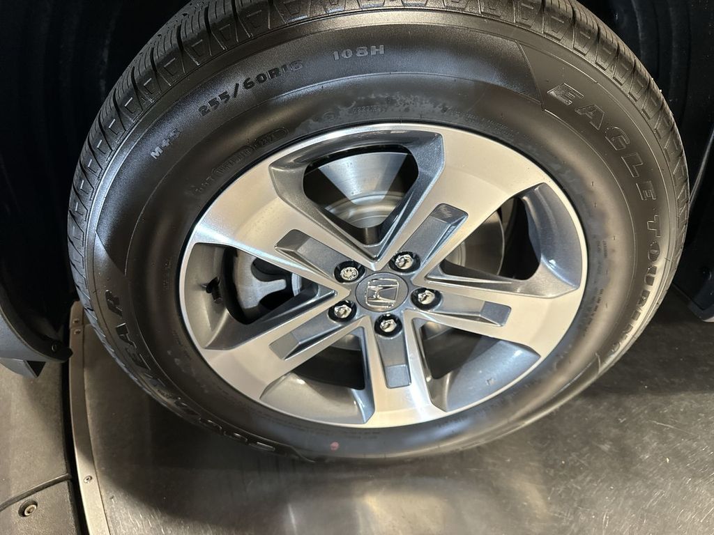 new 2025 Honda Pilot car, priced at $47,095