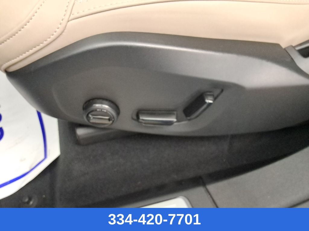 used 2025 Volvo XC90 car, priced at $53,999