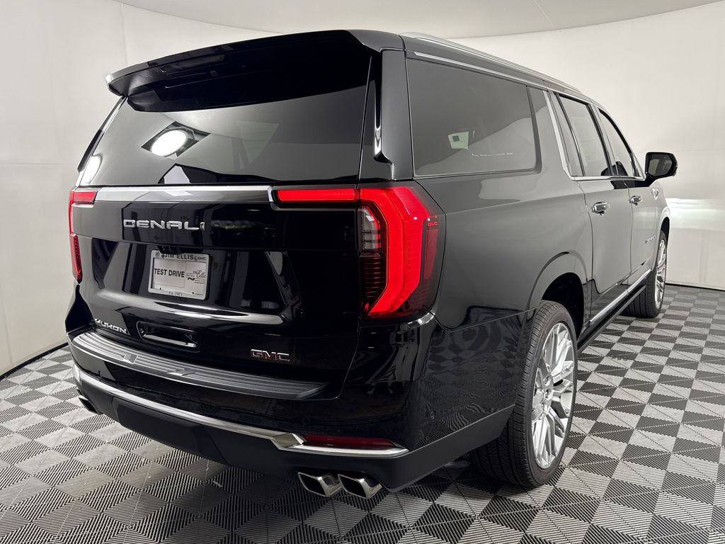 new 2025 GMC Yukon XL car, priced at $97,086