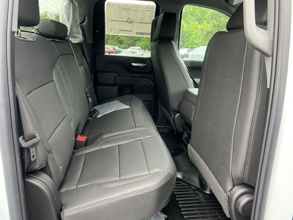 new 2024 GMC Sierra 3500HD car, priced at $48,978