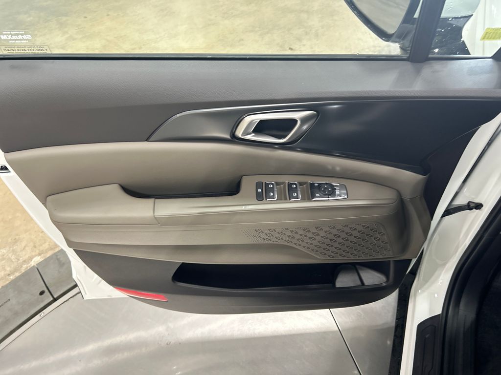 new 2026 Kia Carnival car, priced at $41,185