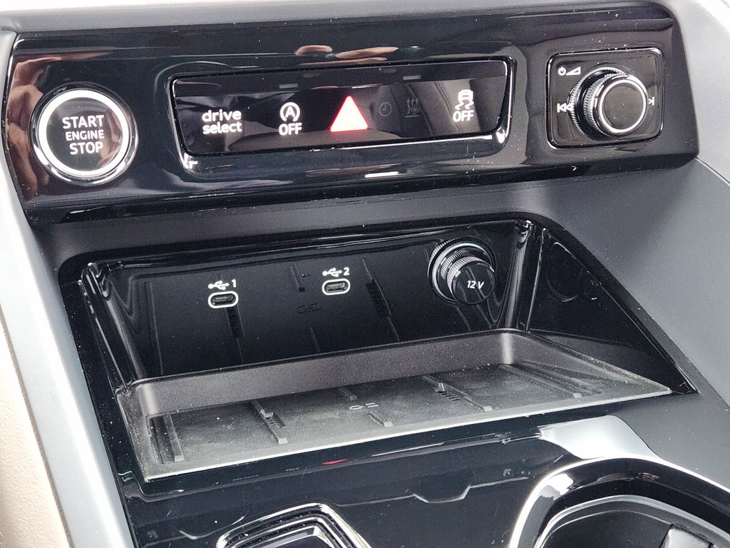 new 2025 Audi Q5 car, priced at $60,975