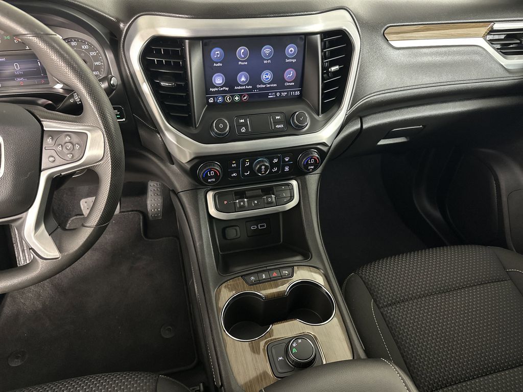 used 2023 GMC Acadia car, priced at $31,922