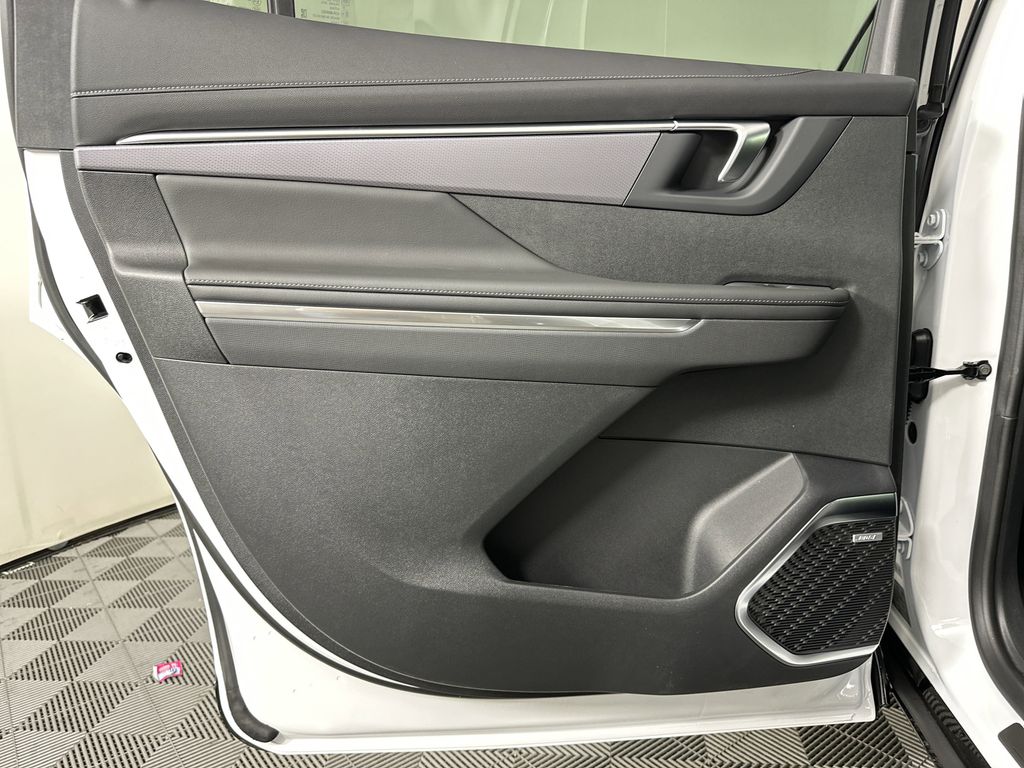 new 2025 Buick Enclave car, priced at $46,335