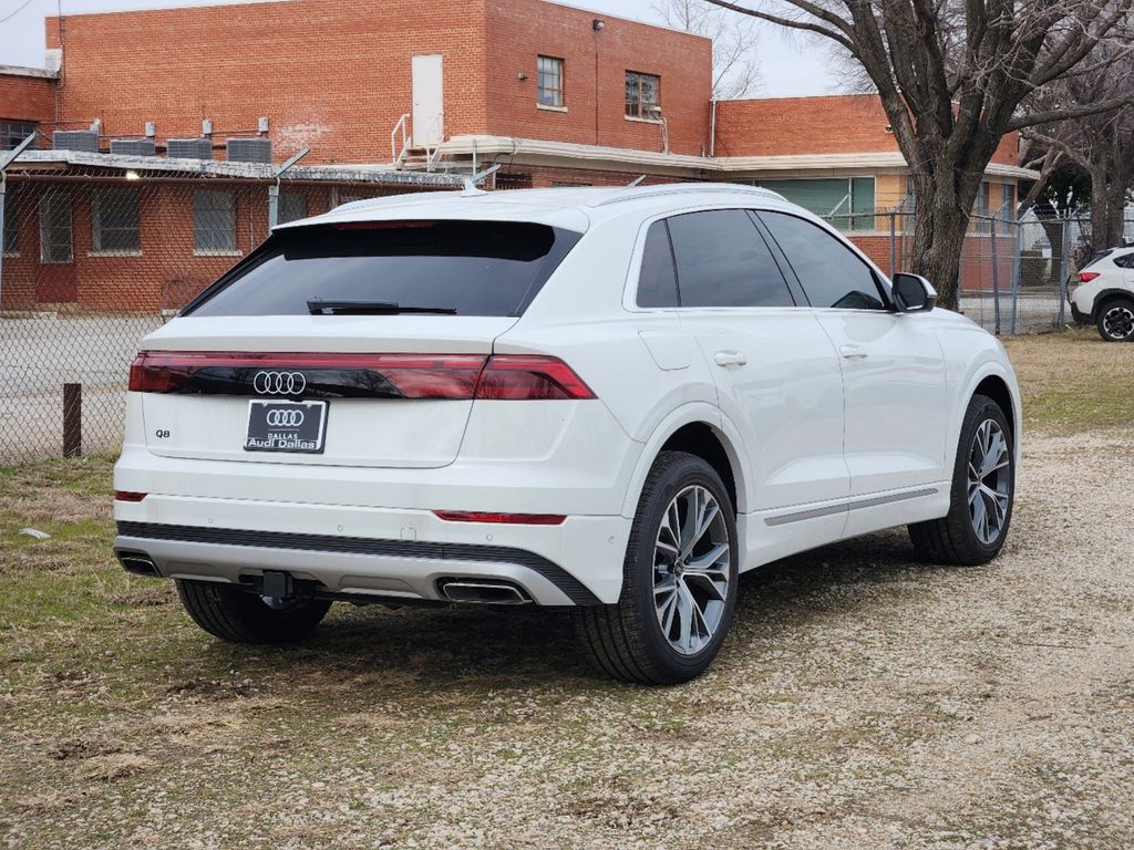 new 2025 Audi Q8 car, priced at $82,670
