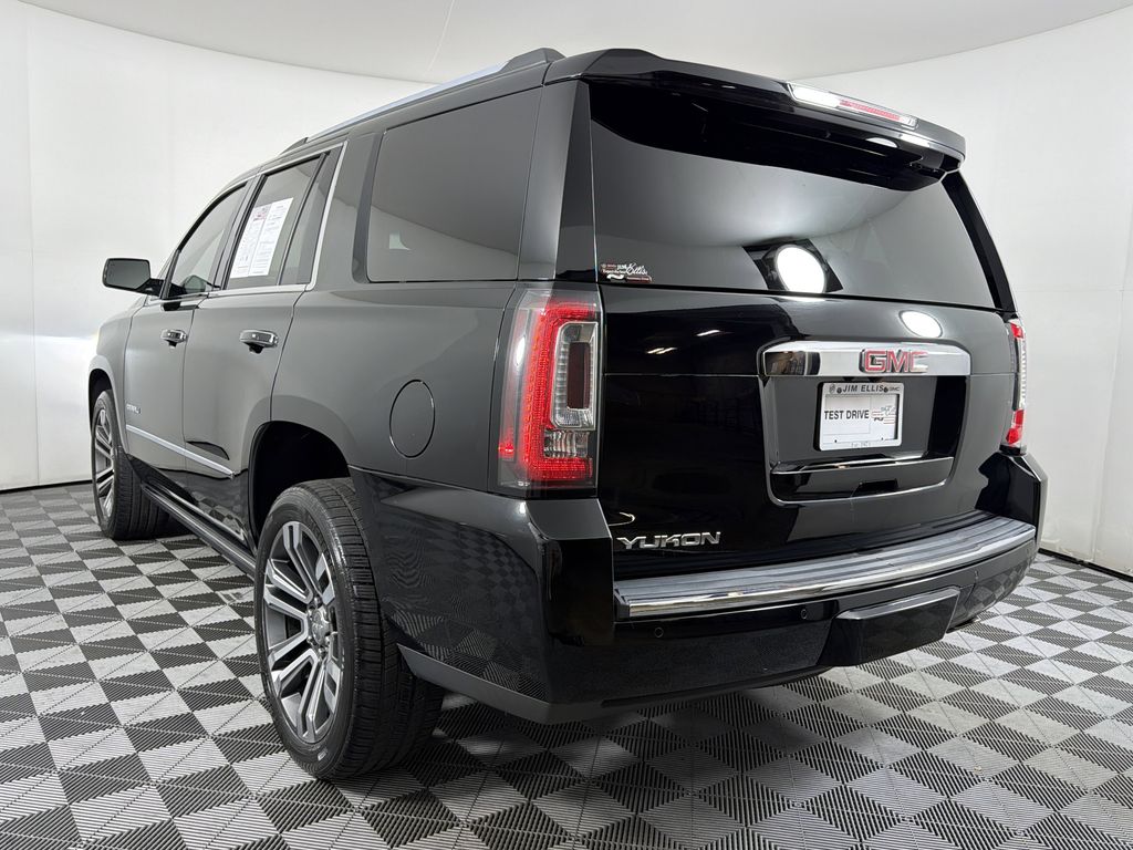 used 2019 GMC Yukon car, priced at $37,995
