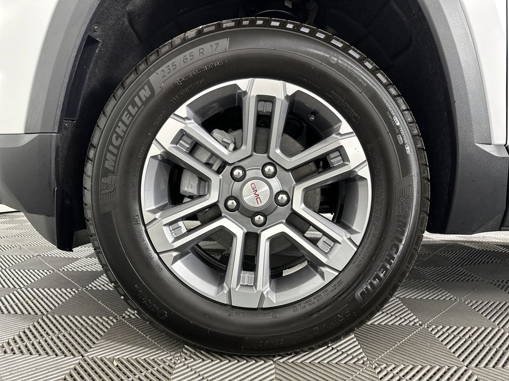 new 2025 GMC Terrain car, priced at $30,395