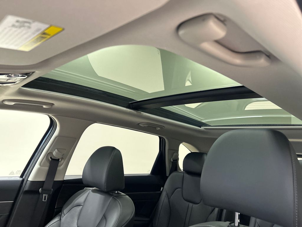 new 2025 Kia Sorento car, priced at $41,473