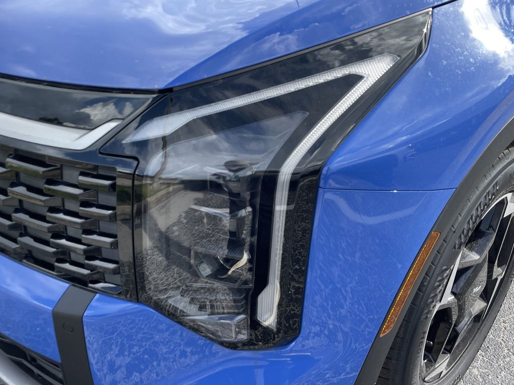 new 2026 Kia Sportage car, priced at $30,894