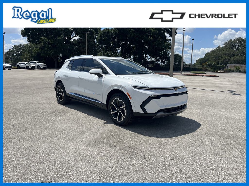 new 2025 Chevrolet Equinox EV car, priced at $40,833