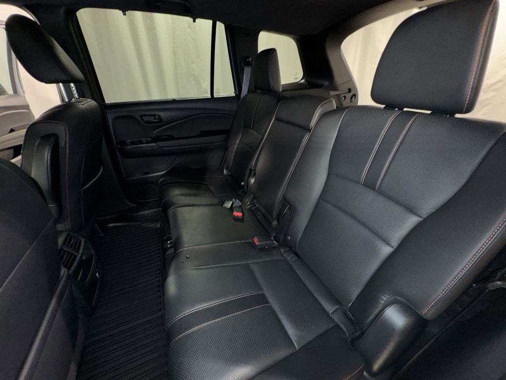 used 2022 Honda Passport car, priced at $34,929