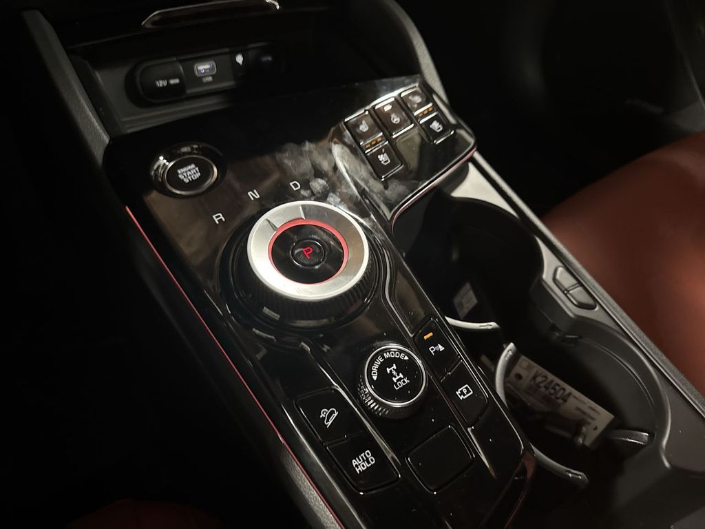 new 2025 Kia Sportage Hybrid car, priced at $39,274
