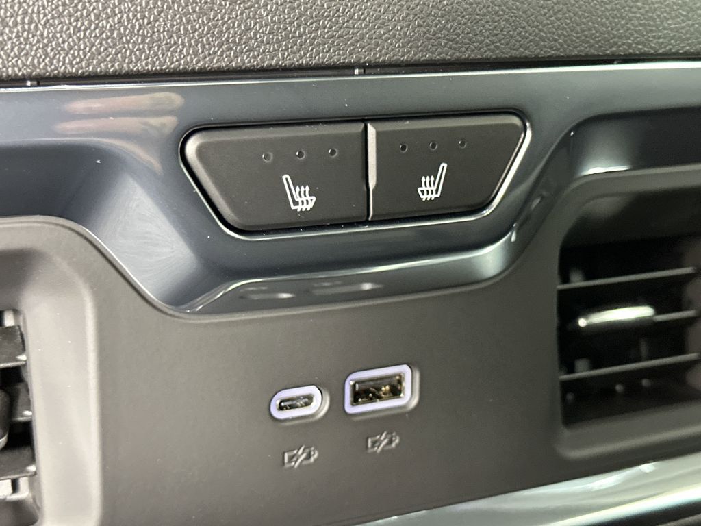 new 2025 GMC Sierra 1500 car, priced at $68,494