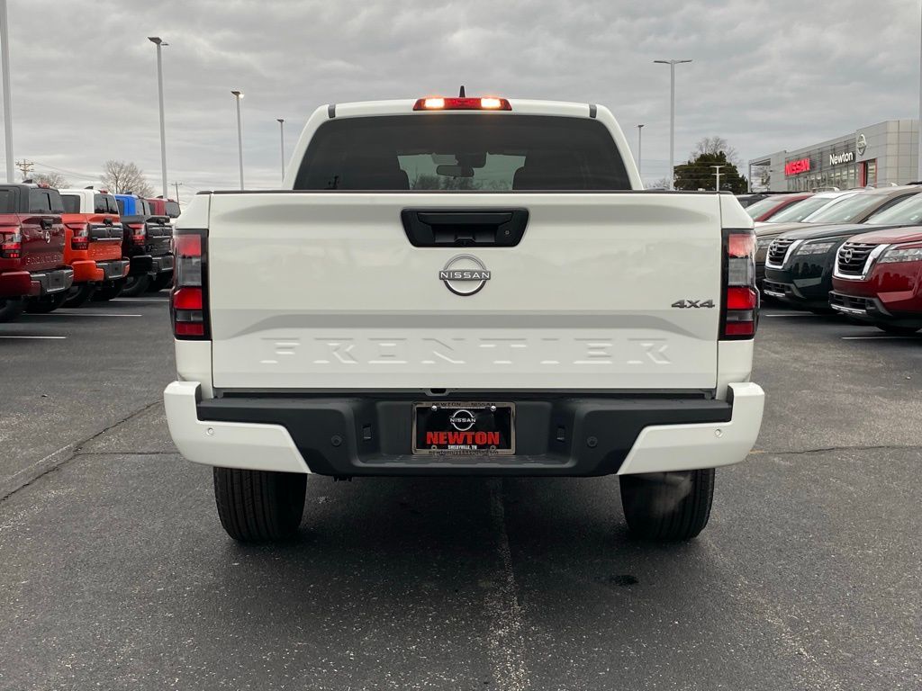 new 2025 Nissan Frontier car, priced at $38,227