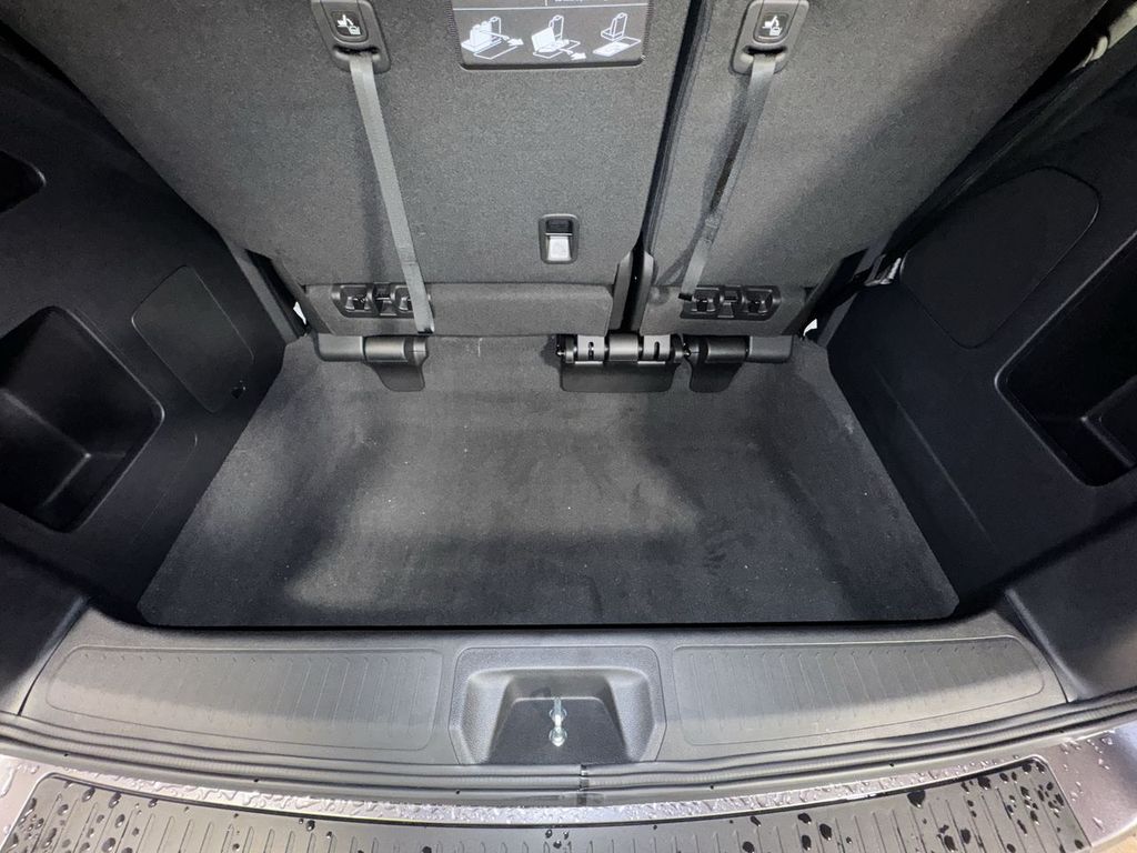 new 2026 Honda Odyssey car, priced at $44,290