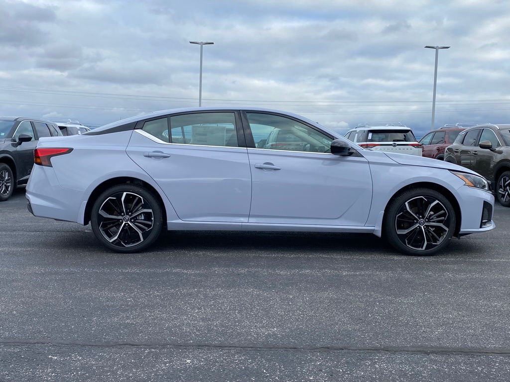 new 2025 Nissan Altima car, priced at $32,701