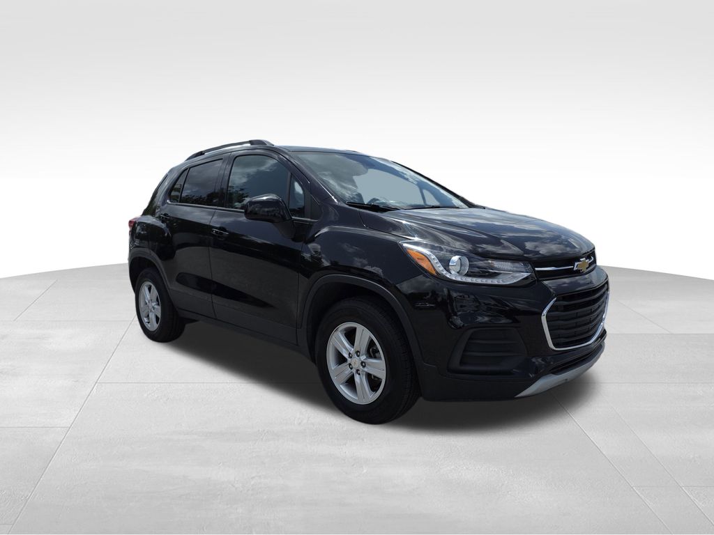 used 2022 Chevrolet Trax car, priced at $16,194