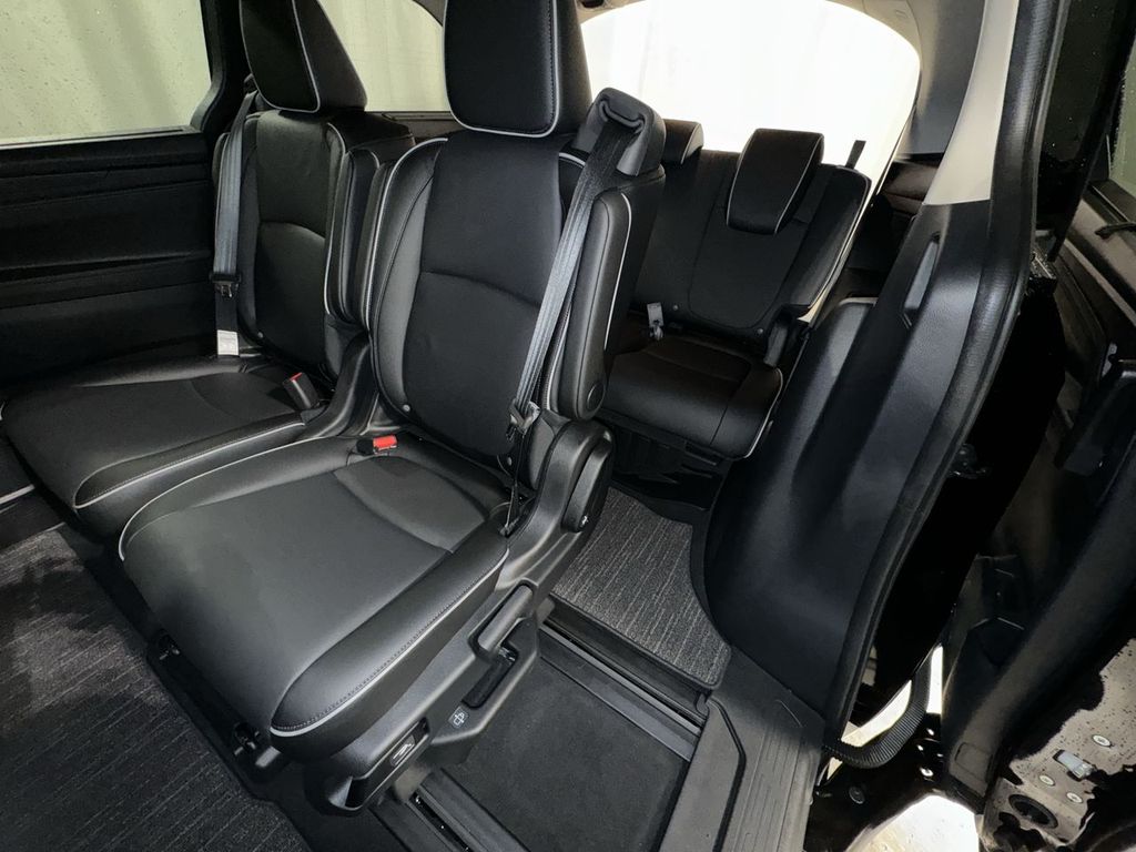 new 2025 Honda Odyssey car, priced at $48,360
