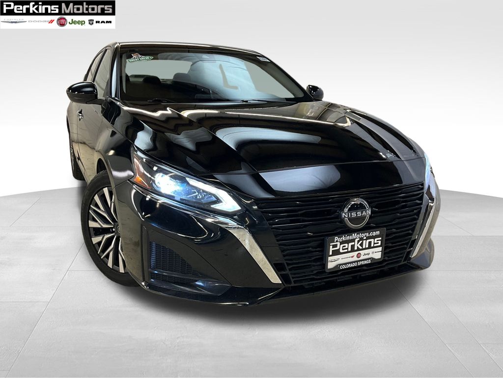 used 2023 Nissan Altima car, priced at $19,192