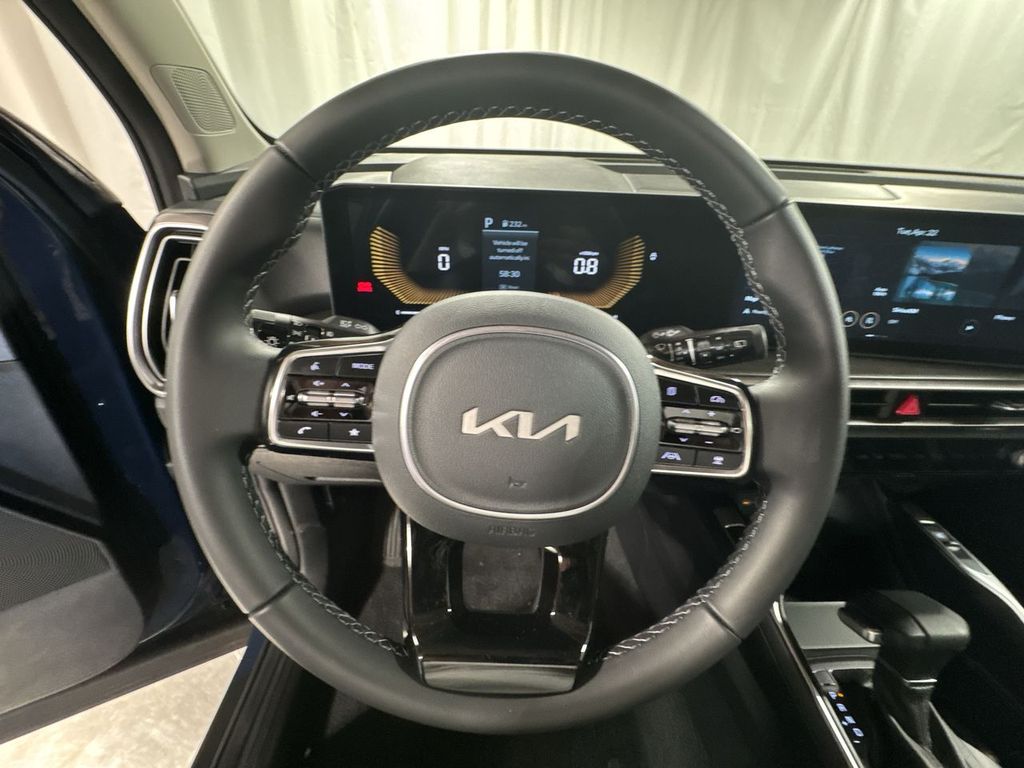 new 2025 Kia Sorento car, priced at $42,312