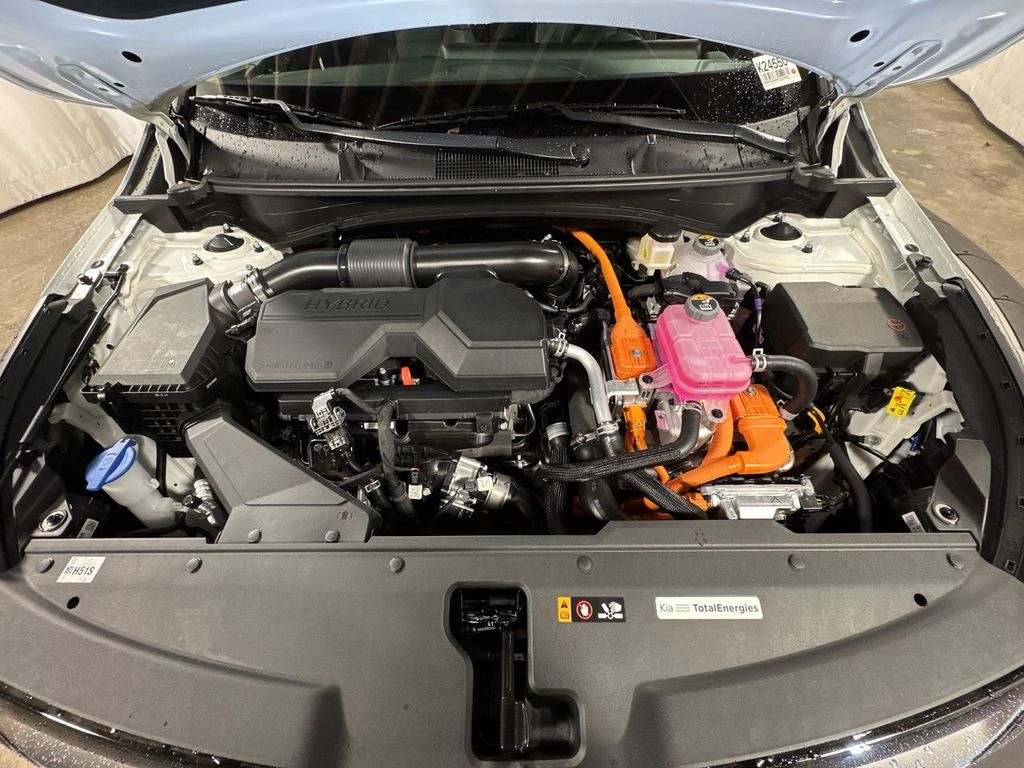 new 2025 Kia Sportage Hybrid car, priced at $38,986