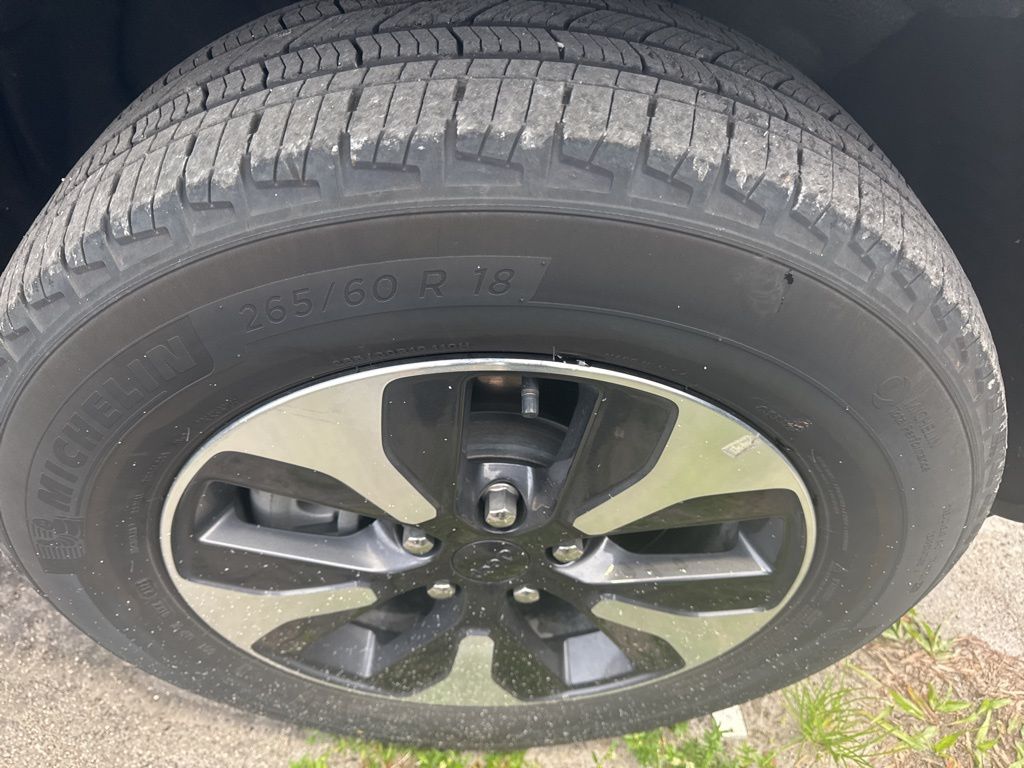 used 2023 Jeep Grand Cherokee car, priced at $27,691