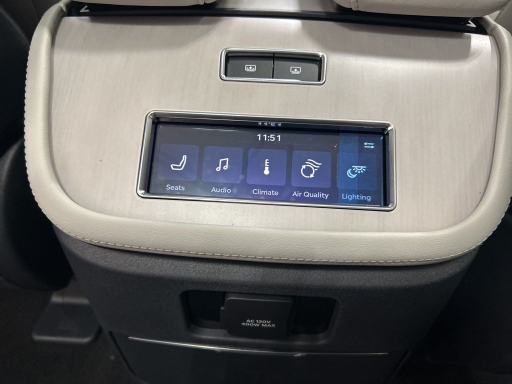 new 2025 Lincoln Navigator L car, priced at $104,685