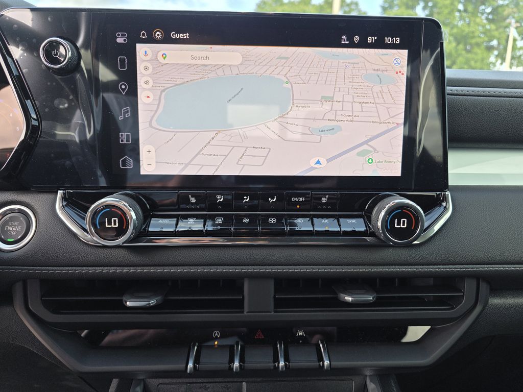 new 2025 Chevrolet Colorado car, priced at $30,400