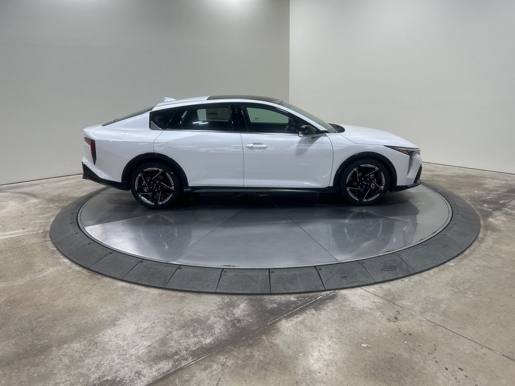 new 2025 Kia K4 car, priced at $26,332