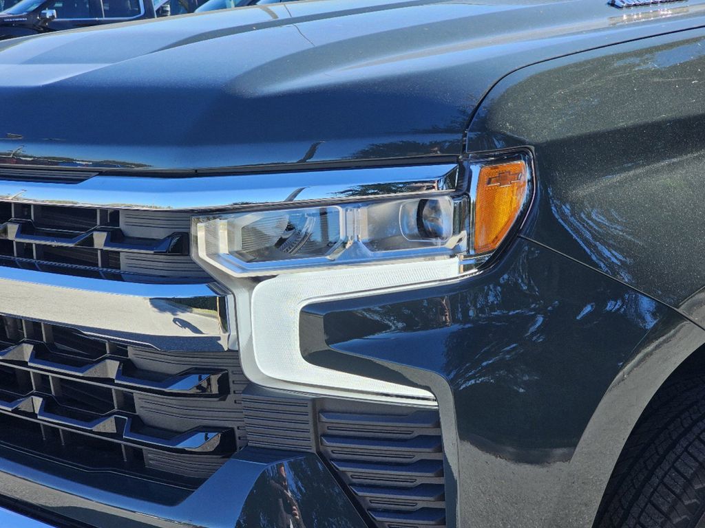 new 2025 Chevrolet Silverado 1500 car, priced at $45,211