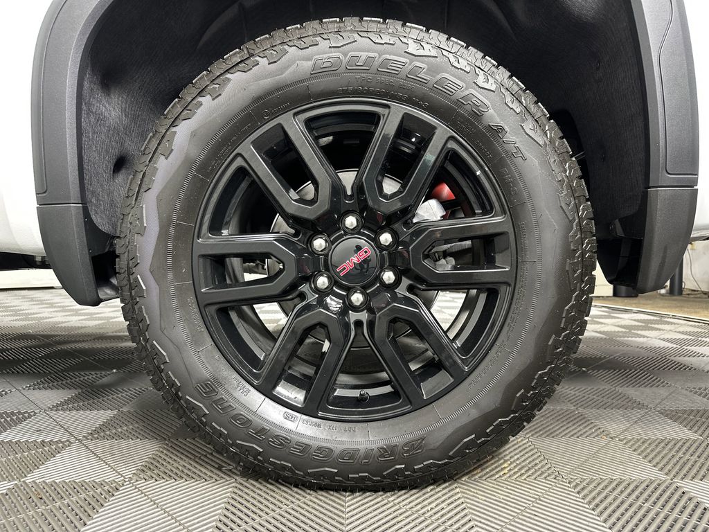 new 2025 GMC Sierra 1500 car, priced at $59,929