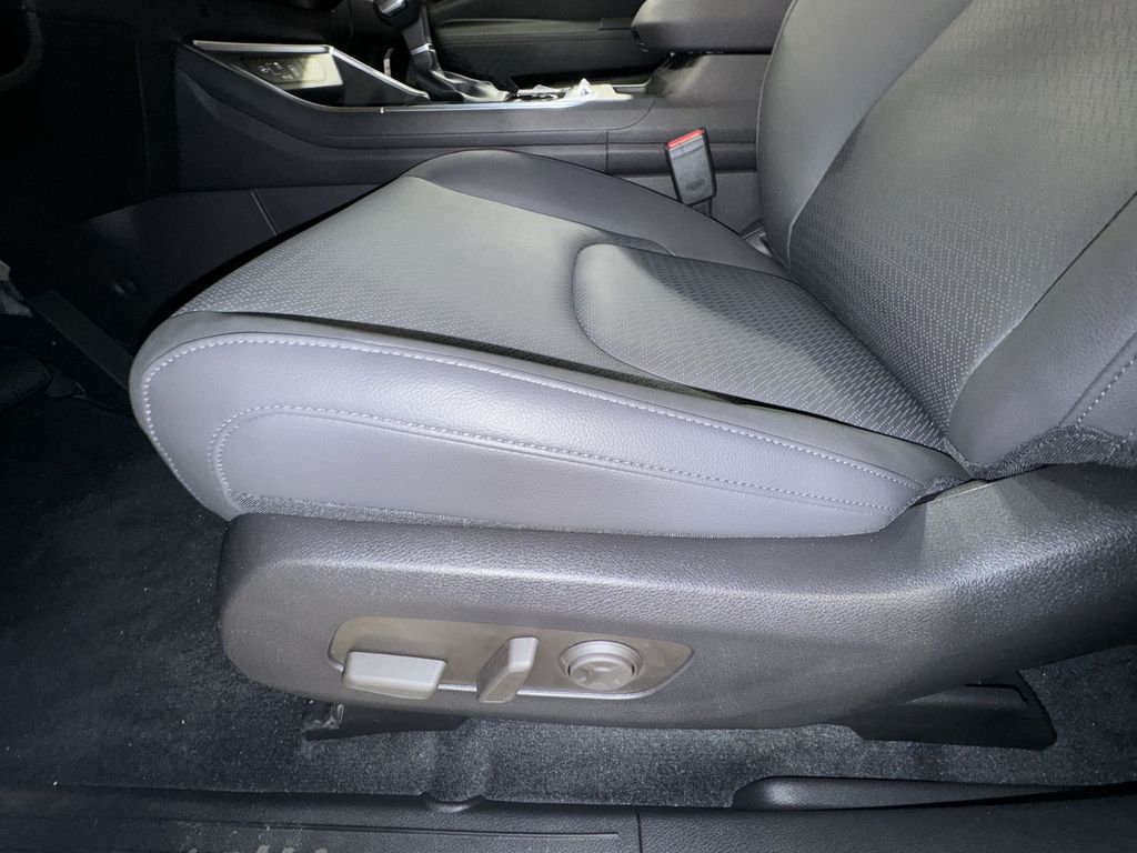 new 2025 Kia Carnival car, priced at $47,884
