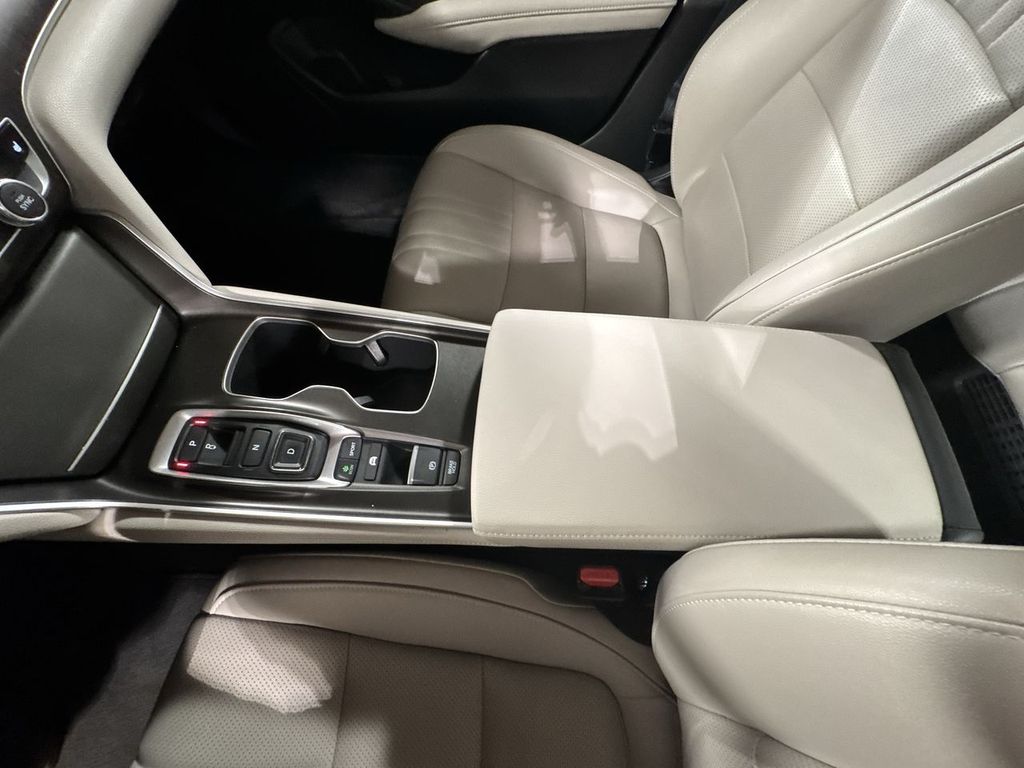 used 2022 Honda Accord Hybrid car, priced at $28,500