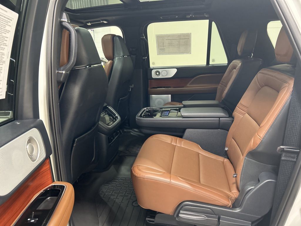 used 2024 Lincoln Navigator L car, priced at $76,329